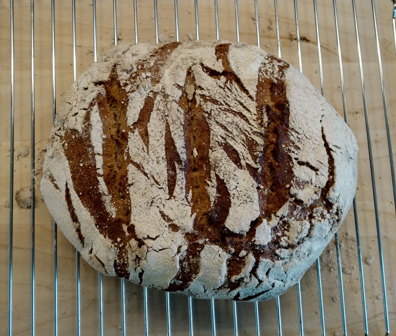 Pšenično-žitný chléb